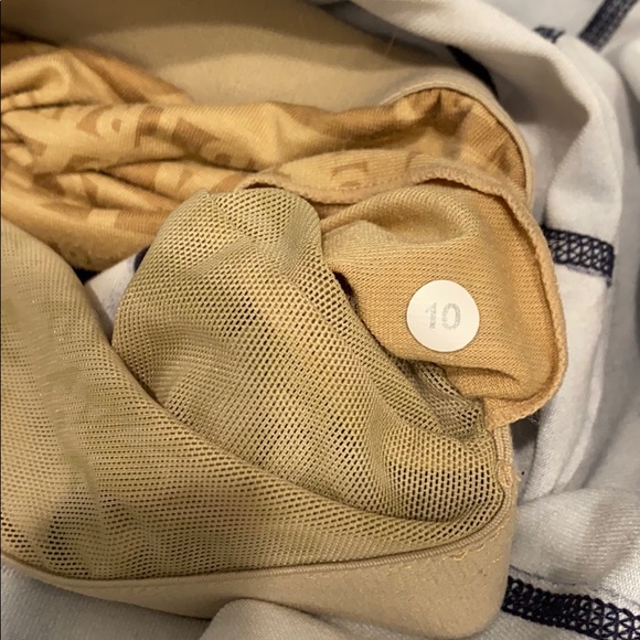 Lululemon Tie-dye scoopneck tank top - Picture 3 of 3